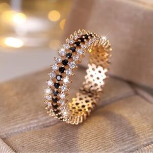 🆕Luxury Full Circle Three Rows Zirconium Size 6, 7, 8, 9 or 10